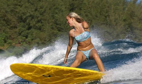 Bethany Hamilton Unstoppable Documents One Armed Surfer’s Journey Daily Mail Online