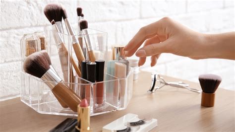 The Best Makeup Cosmetics Organizers That You Can Buy On Amazon