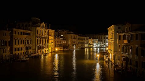 Buildings Reflection Houses Sky Canal Lights Reflection Night Dark Background 4k Hd Dark