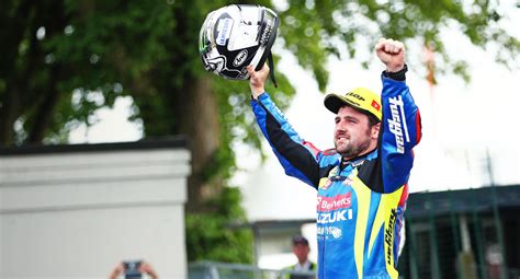 Michael Dunlop Wins Isle Of Man Senior Tt Race On Suzuki Gsx R