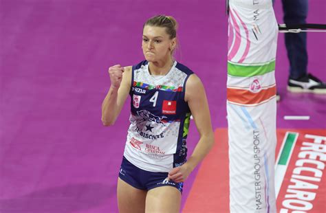 La Savino Del Bene Scandicci Punta Forte Su Britt Herbots Volley News