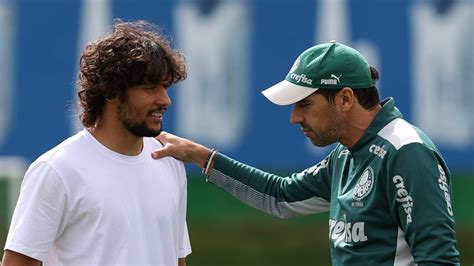 A Entrevista De Gustavo Scarpa Enaltecendo O Palmeiras