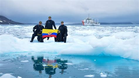 Armada Nacional completó su décima expedición a la Antártica