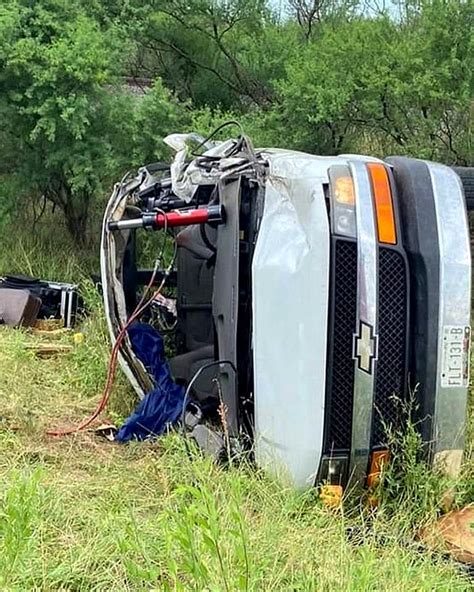 Oscar Ayala Y Su Sangre Brava Sufren Fuerte Accidente En Carretera CRM