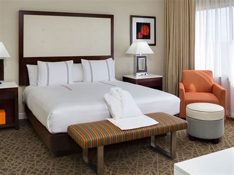 Hotel Rooms in Marietta, GA | Hyatt Regency Suites Atlanta Northwest