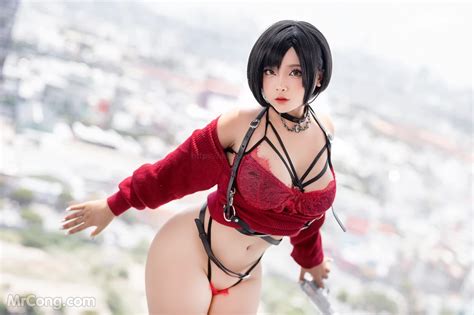 Coser Sayo Momo Ada Wong Re In Secret Mission Photos Page