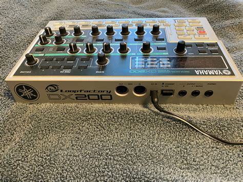 MATRIXSYNTH Yamaha DX200 Loopfactory FM Synthesizer Groovebox