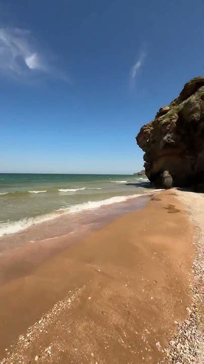 #море #морюшко #пляж #пещера #дикиепляжи - YouTube