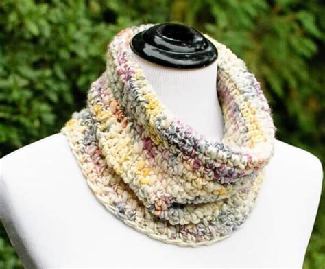 Chunky Crochet Cowl Pattern Perfect For Beginners Petals To Picots