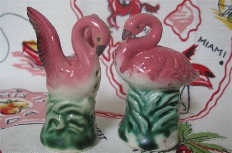 Vintage Pink Florida Flamingo Salt And Pepper Shakers S