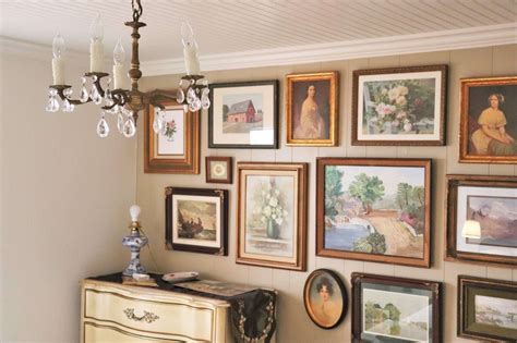 Stunning Bedroom Gallery Wall Easy Step By Step Guide