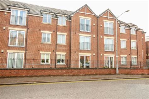 2 Bed Flat For Sale In Royal Court Worksop S80 Zoopla