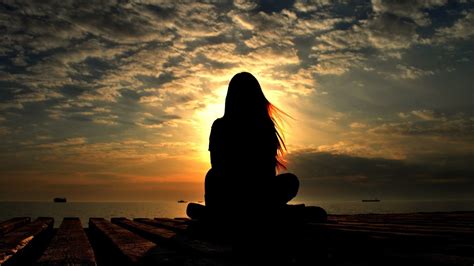 Girl Is Sitting Alone In Sunrays Background HD Alone Wallpapers | HD Wallpapers | ID #82817