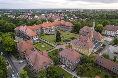 Studiuj W Zabrzu Trwa Rekrutacja Na Uczelnie W Naszym Mie Cie Urz D