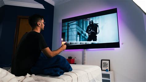 Assistindo Tv No Quarto A Noite - Montando um CINEMA no meu QUARTO | TV 75"+ Fire TV Stick 4K + Duas Echo ...