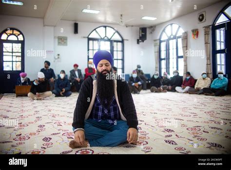 Guru Nanak Satsang Gurdwara Hi Res Stock Photography And Images Alamy