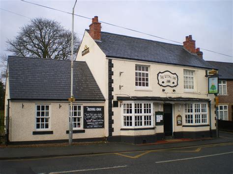 The Royal Oak Tettenhall Wood © Richard Law Geograph Britain And