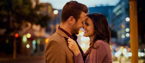 What Makes A Woman Fall In Love With A Man 10 Ways