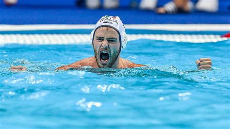 Europei Pallanuoto L Italia Batte La Francia 16 8 E Vola In Semifinale