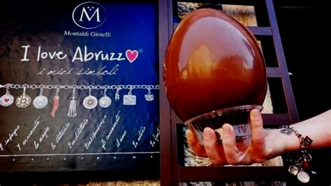 Pasqua Tornano Le Uova I Love Abruzzo Con I Ciondoli In Nuova