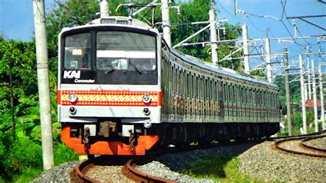 Krl Jr Kereta Api Krl Ngebut Di Barat Stasiun Delanggu Youtube