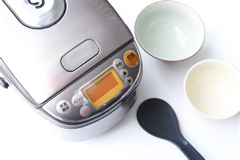 Best Japanese Rice Cookers To Buy In