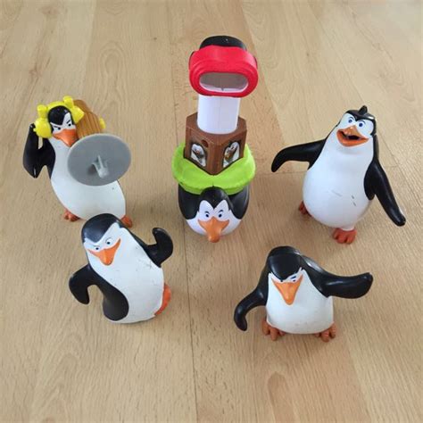 The Toy Museum Penguins Of Madagascar Mcdonalds Happy Meal