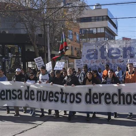 Nuevo Paro Y Movilización Docente En Rechazo A La Ley Que Impuso El