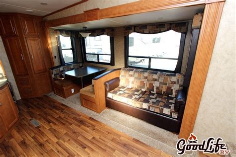 Canyon Trail Used Bunkhouse 5th Wheel up405386 (15) - Good Life RV