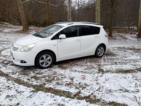 Toyota Verso 2 0 D4D 2011 God