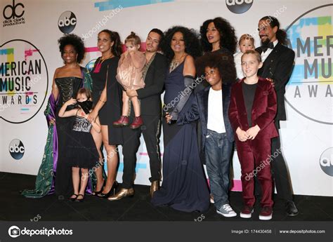 Singer Diana Ross with Grandchildren and Children – Stock Editorial