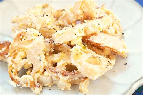 「れんこんの味噌クリームチーズ和え」レシピ！こんがり焼いたれんこんを味噌・クリームチーズと混ぜるだけ！ [えん食べ]