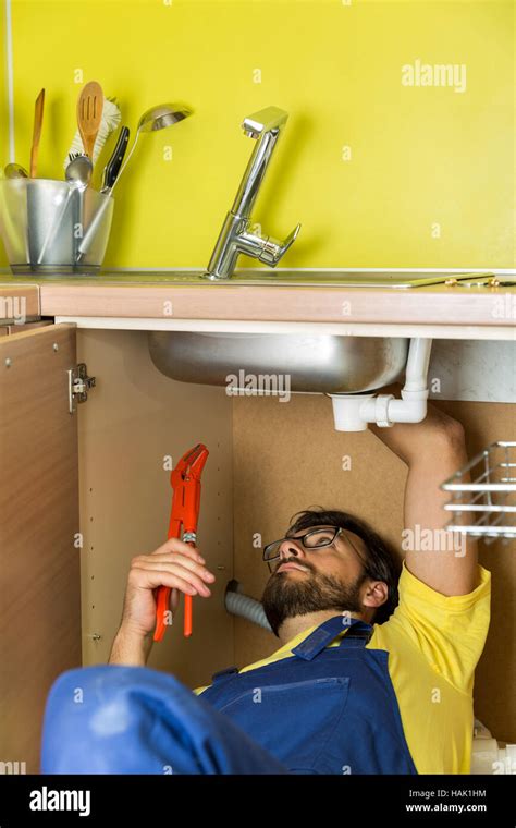 Kitchen Sink Hi Res Stock Photography And Images Alamy