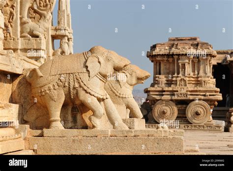 Vittalla Temple In Hampi Chariot Karnataka India Stock Photo Alamy