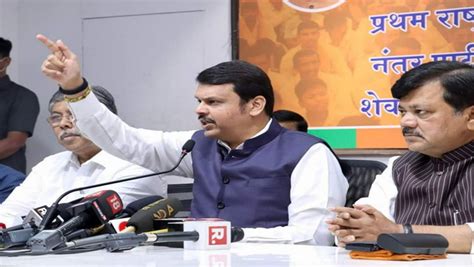 Devendra Fadnavis Criticises Mva Govt Over Hanuman Chalisa Row Mumbai