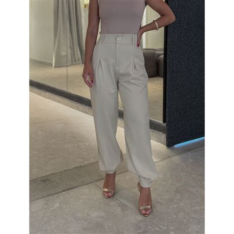 Calça Cenoura Nude Loja La Mina