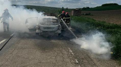 Un Autoturism A Luat Foc Pe Dn In Aceasta Seara