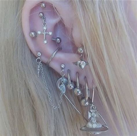 Pin By Jenny Pham On Ear Stack And Jewelry In Earings Piercings