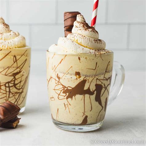 Kinder Bueno Milkshake | Greedy Gourmet