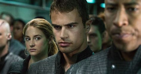 3 Divergent Clips Expose The Dauntless Initiation