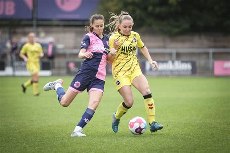 Millwall FC - Millwall Lionesses hit Dulwich for six