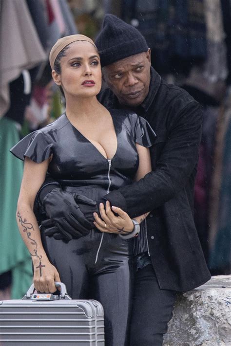 Salma Hayek And Samuel L Jackson On The Set Of The Hitmans Wifes