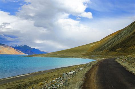 Nubra Valley To Pangong Lake Route Guide Road Map Vargis Khan