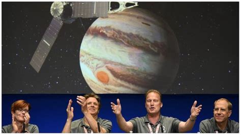 Descubre Que Es Lo Que Aspira Encontrar La Misión Juno En Júpiter