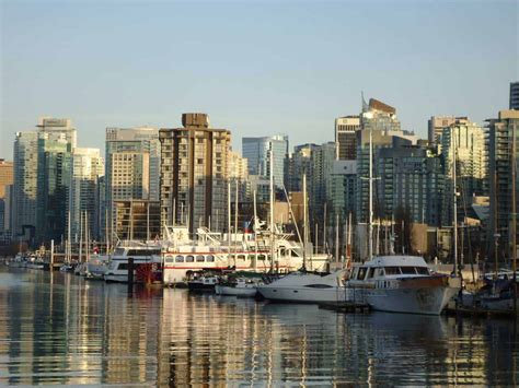 Coal Harbour - Condos in Yaletown | Vancouver Real Estate