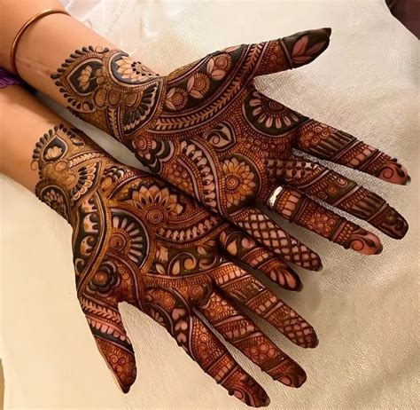 55 Stylish Khafif Mehndi Design Front And Back Hand