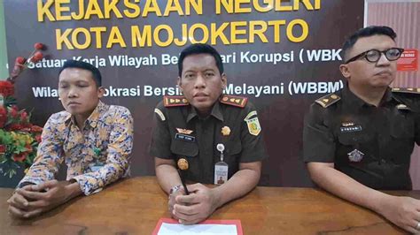 Jadi Tersangka Mantan Dirut Pt Bprs Kota Mojokerto Tak Ditahan