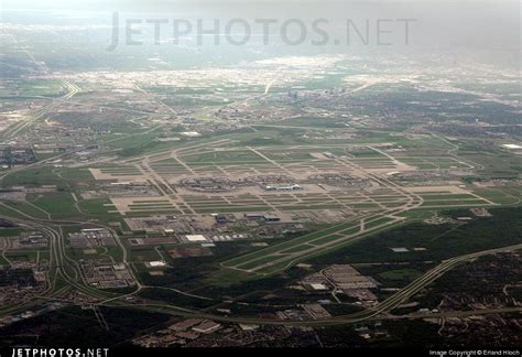 Kdfw Airport Airport Overview Erland Hloch Emmel Jetphotos