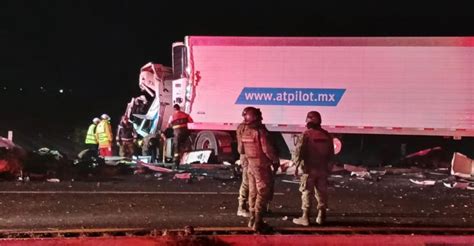 Aparatoso Accidente Deja Dos Muertos Y Varios Heridos En La Celaya