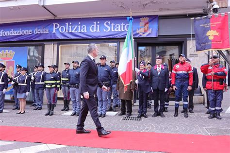 Cosenza Un Anno Di Successi Della Polizia Celebrato Il 171esimo